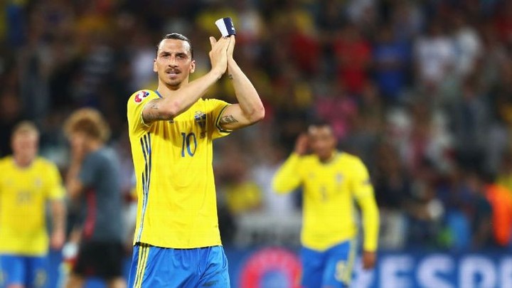 Švédska legenda Ibrahimovič uvažuje o účasti na MS v Rusku